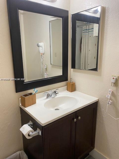 THE AVENTURA BEACH CLUB C - Residential