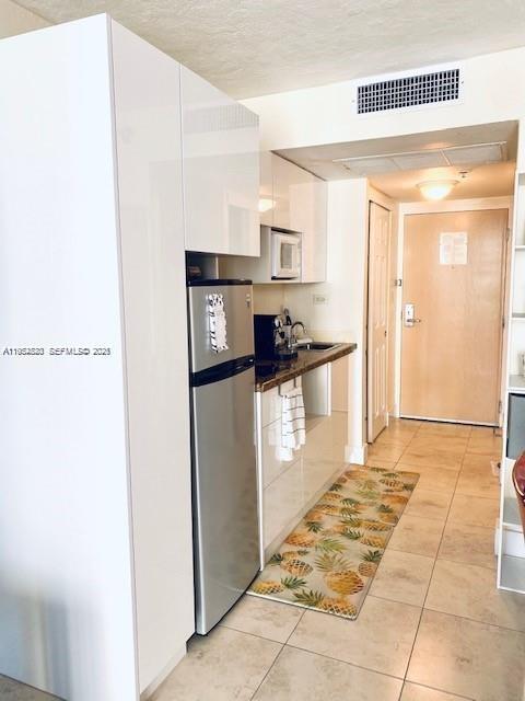 19201 Collins Ave 1102