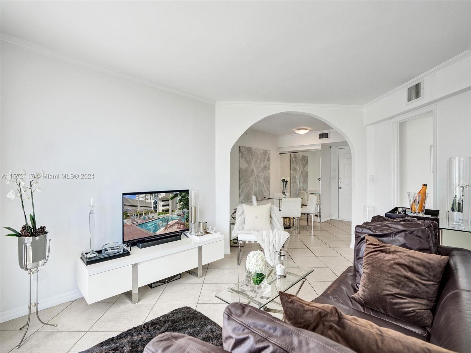 Property for Sale at 1621 Bay Rd Rd 606, Miami Beach, Miami-Dade County, Florida - Bedrooms: 2 
Bathrooms: 2  - $777,000