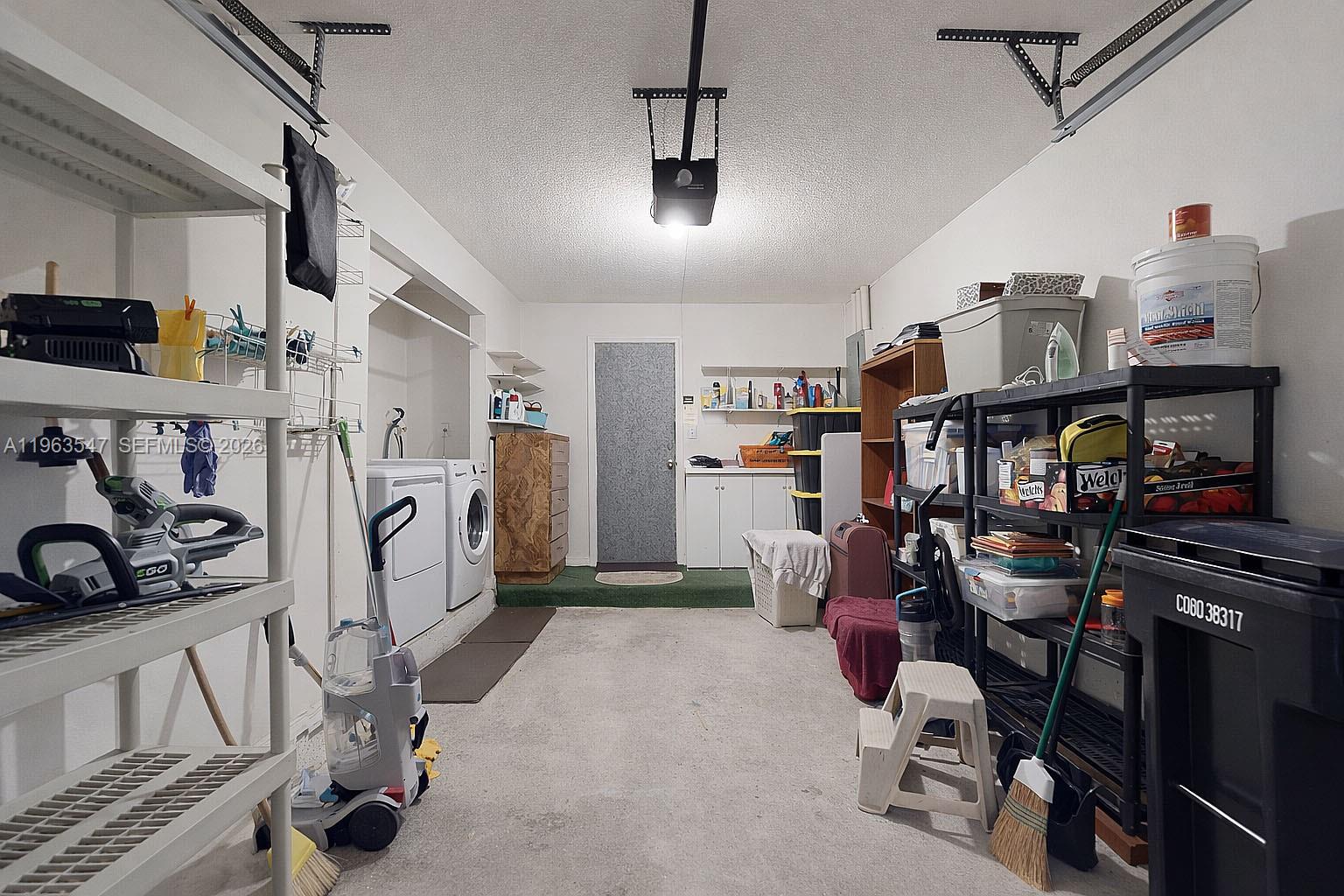 CORAL CREEK - Residential