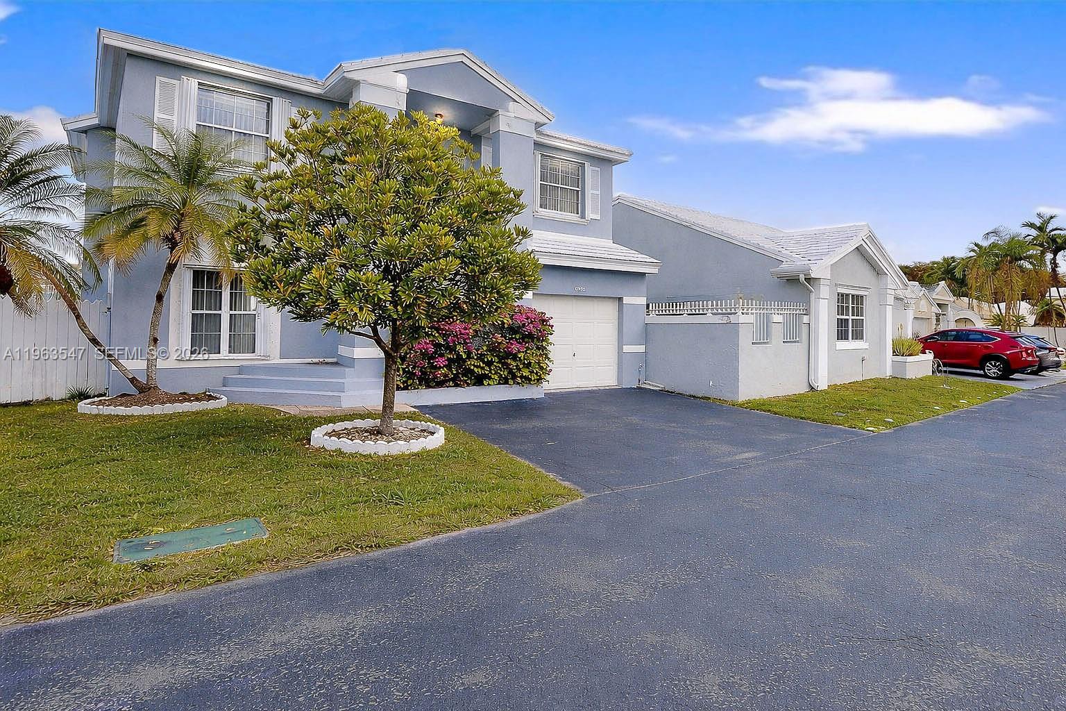 CORAL CREEK - Residential