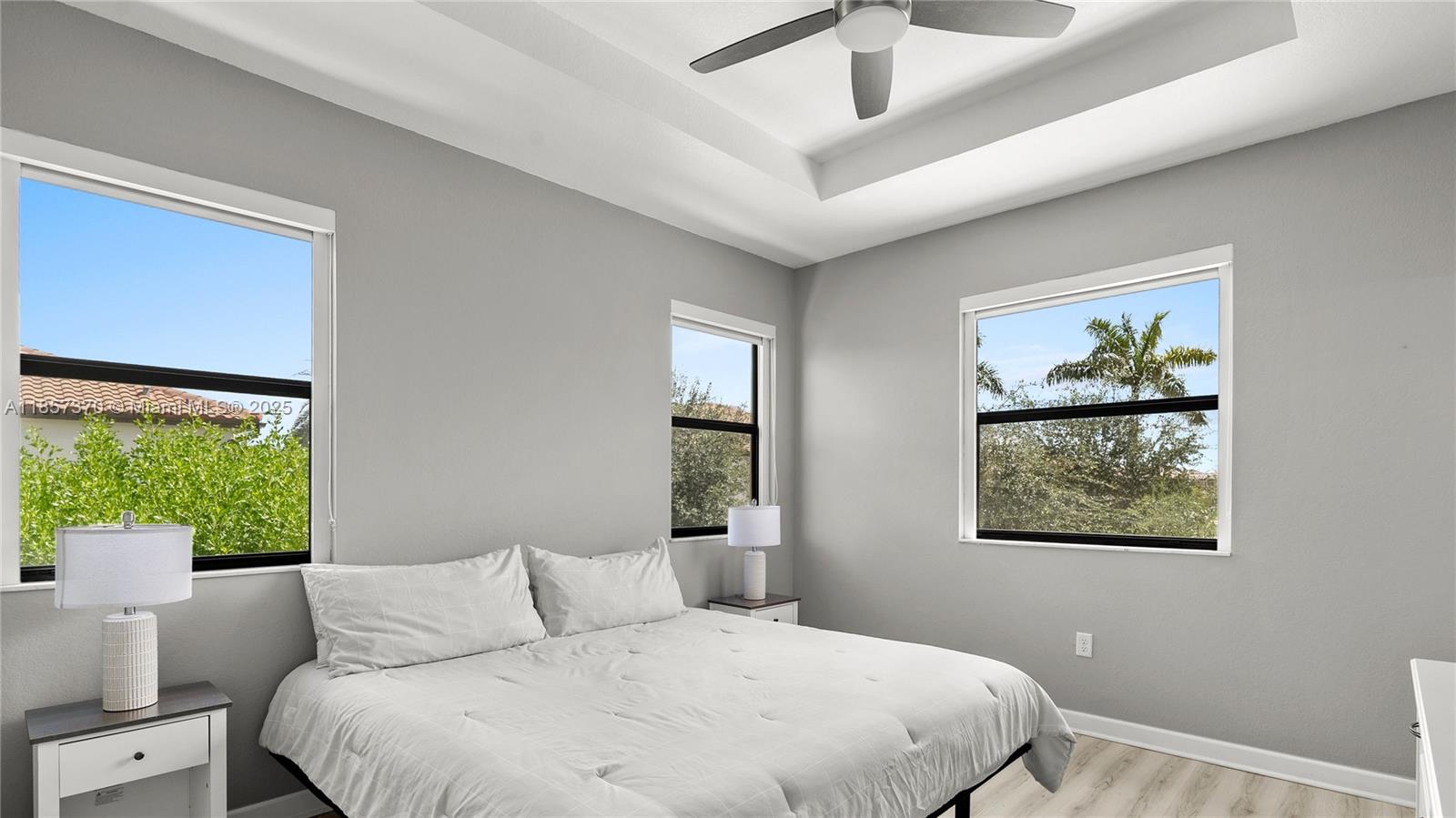 BELLAGIO VILLAS - Residential