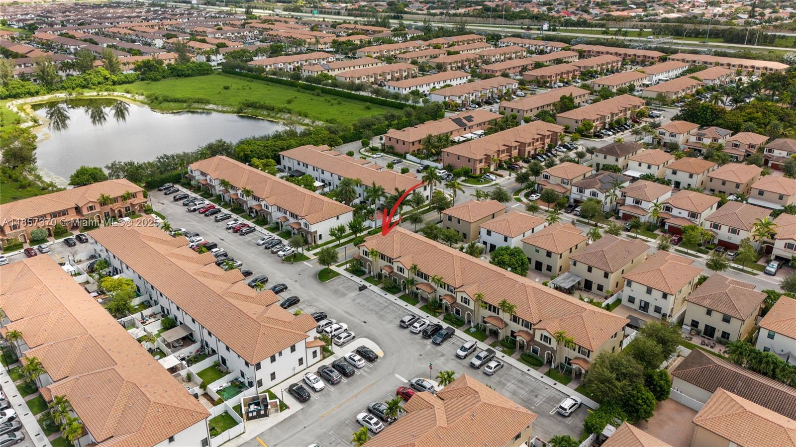 BELLAGIO VILLAS - Residential