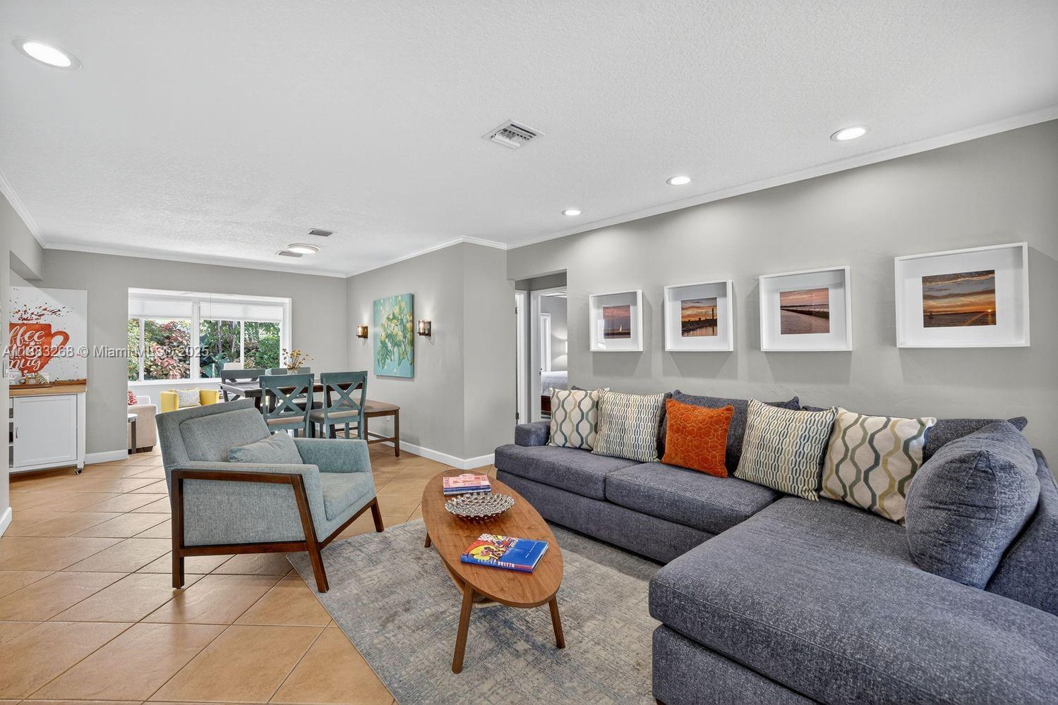 NORTH ANDREWS GARDENS 2ND - Residential