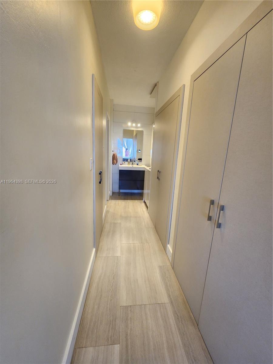 IMPERIAL TOWERS CONDO - Residential