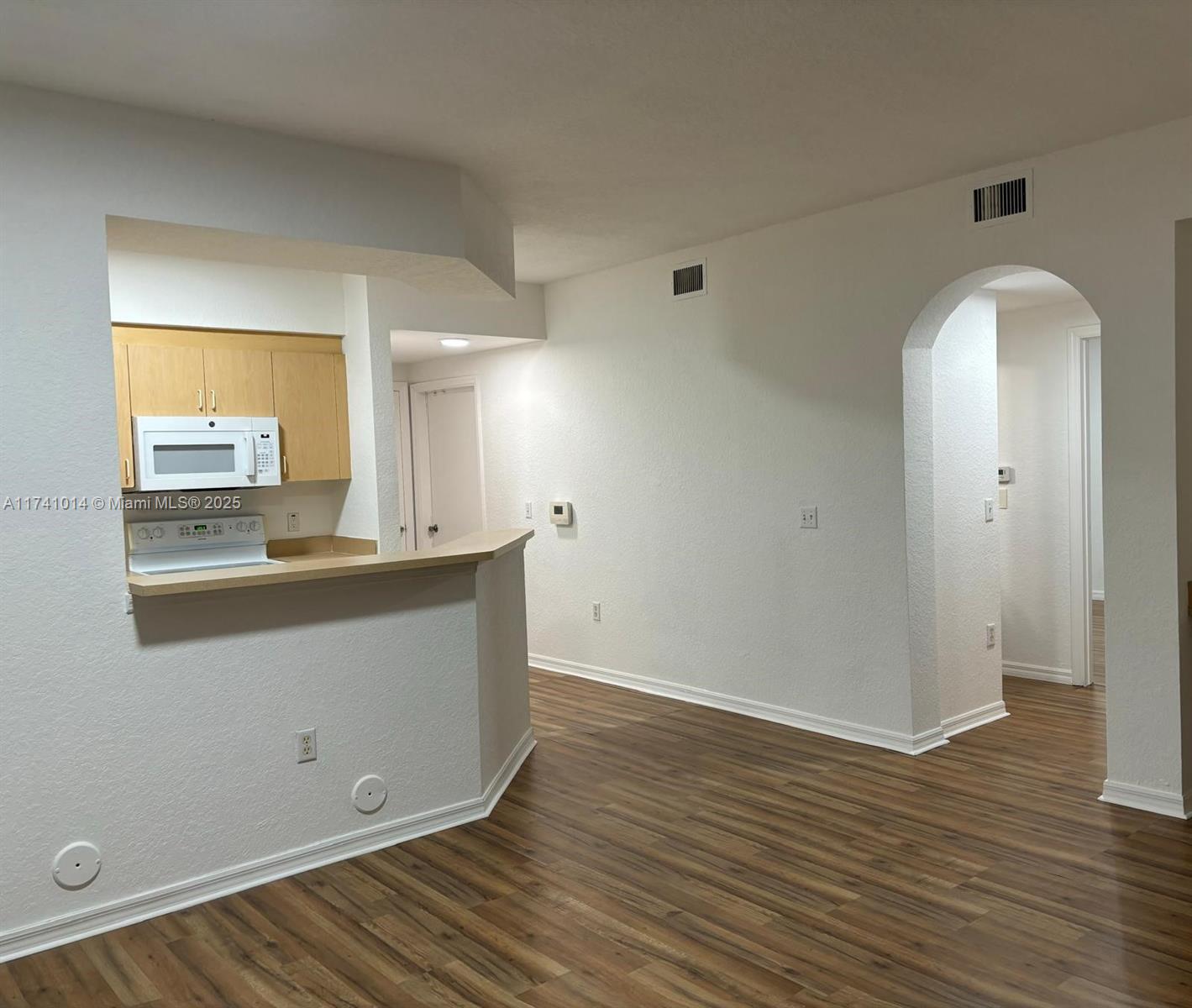 BELMONT AT NORTH LAUDERDA - Residential
