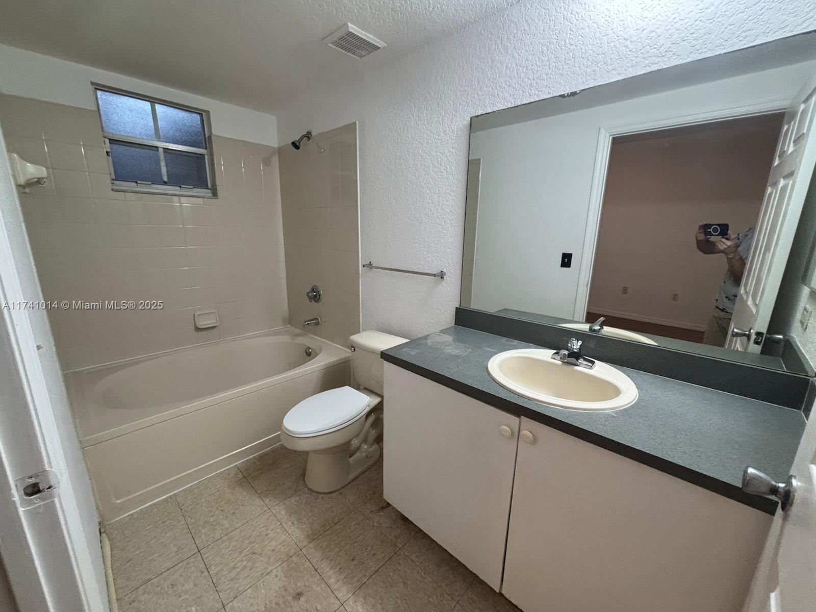 BELMONT AT NORTH LAUDERDA - Residential