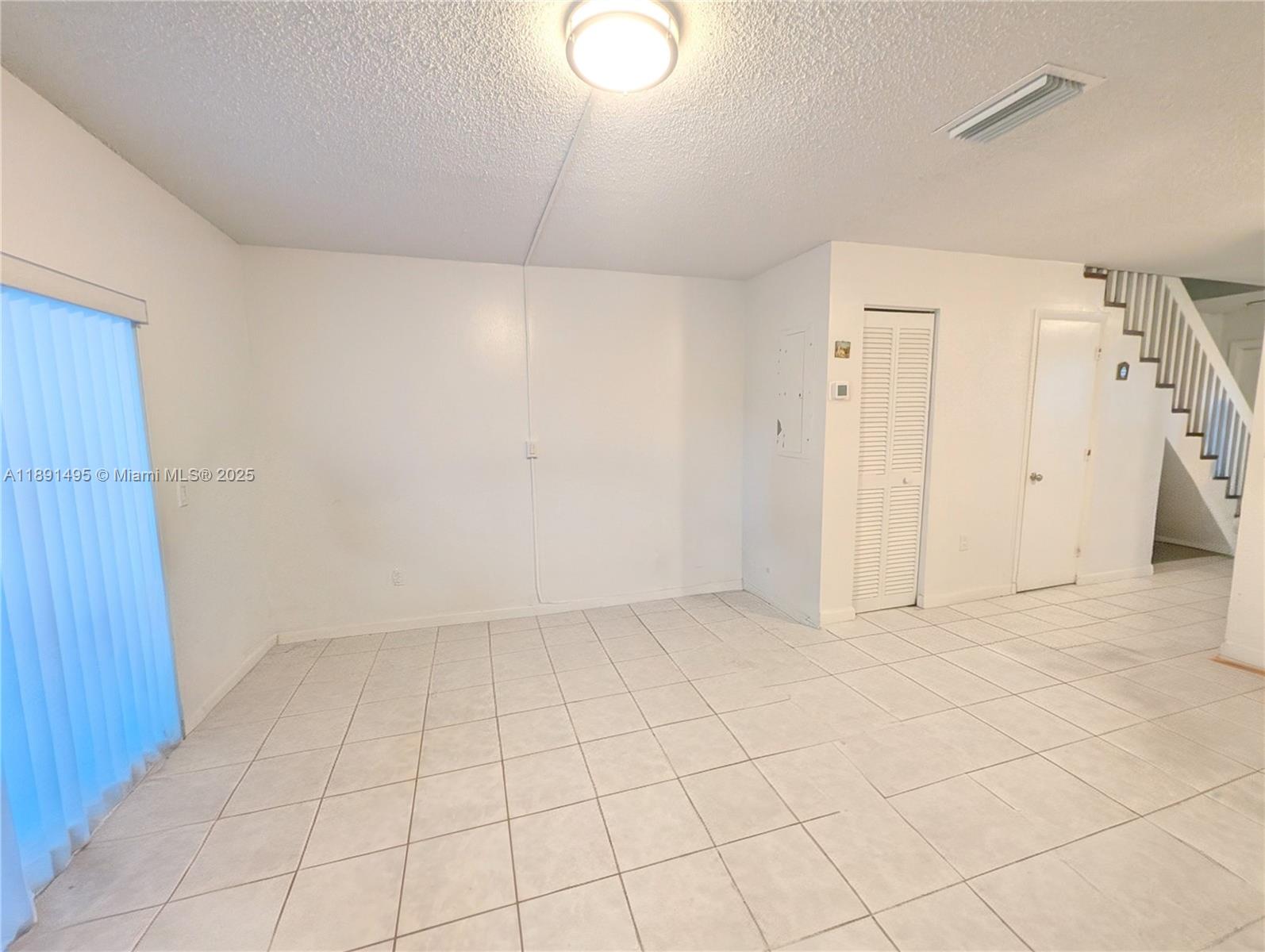 EAGLE VILLAGE OF CORAL SP - Residential