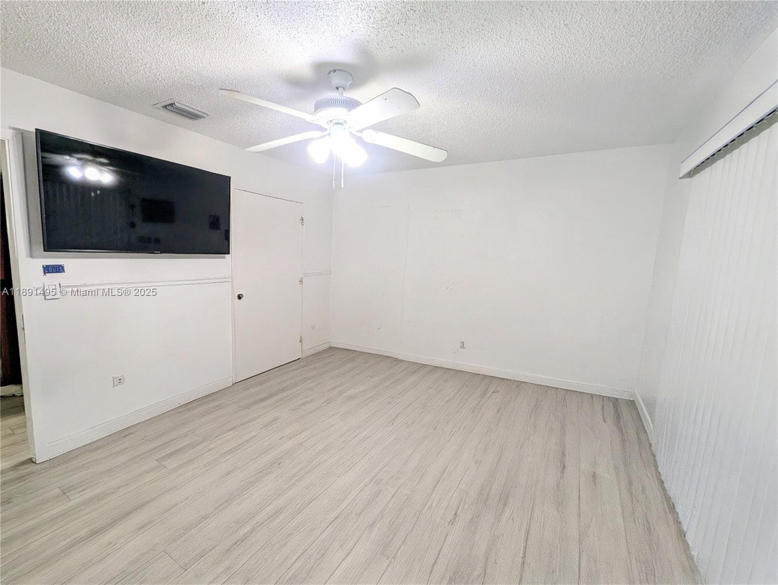 EAGLE VILLAGE OF CORAL SP - Residential