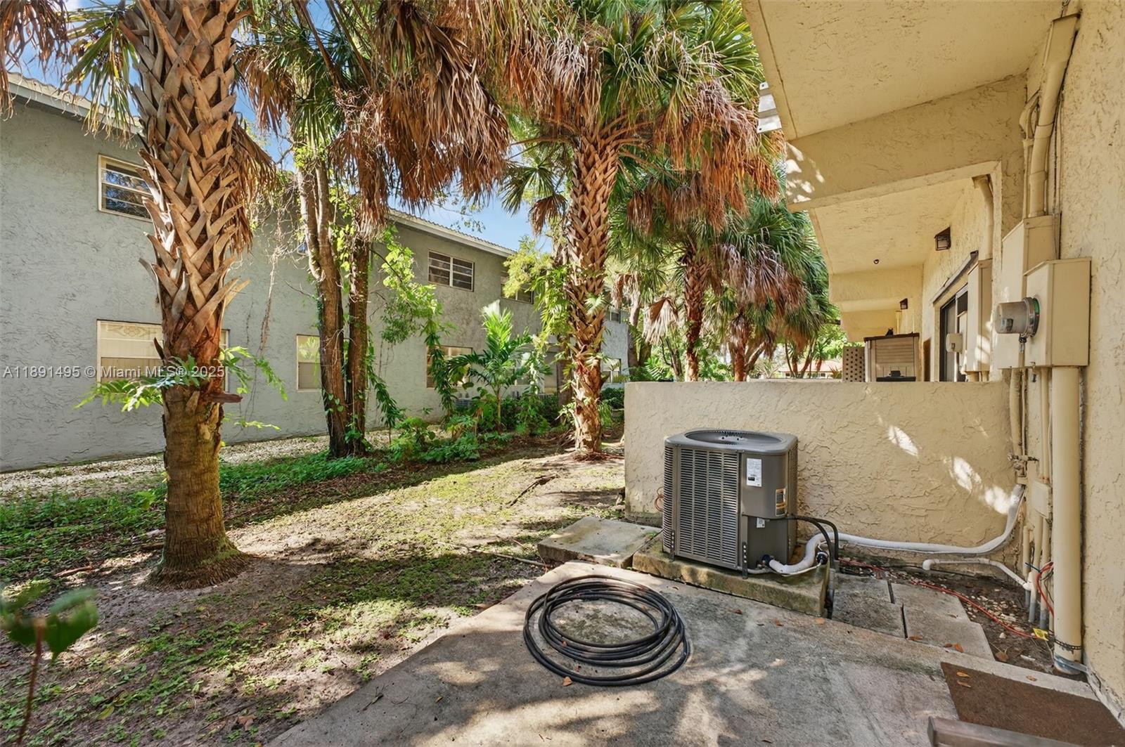 EAGLE VILLAGE OF CORAL SP - Residential