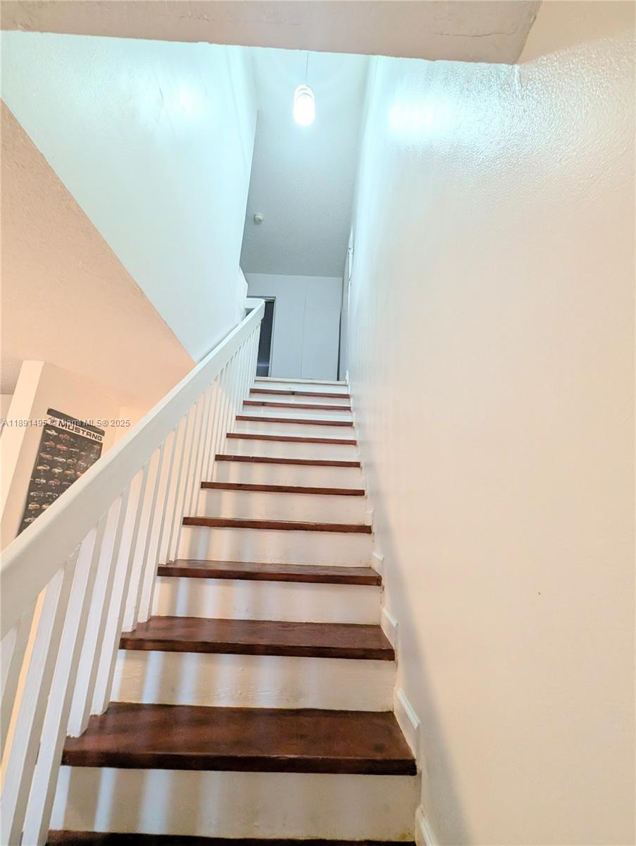 EAGLE VILLAGE OF CORAL SP - Residential