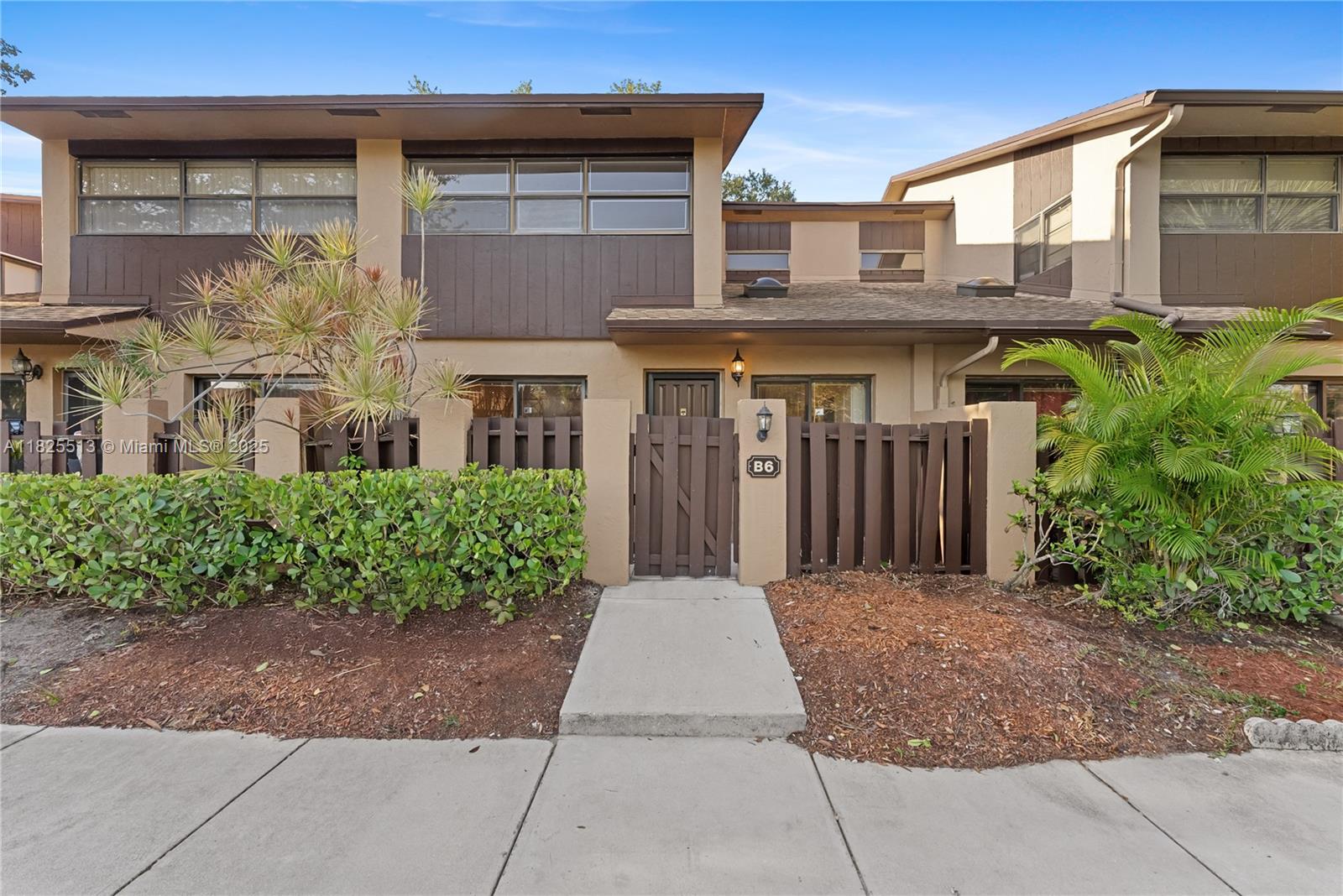 BONAIRE VILLAGE AT WOODMO - Residential