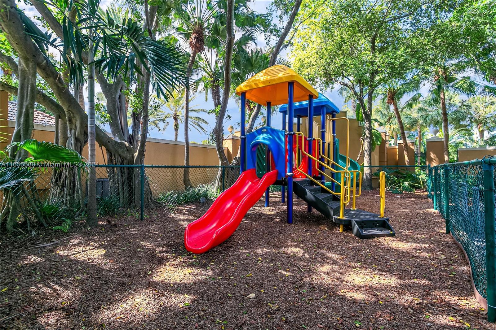 THE YACHT CLUB AT AVENTUR - Residential Lease