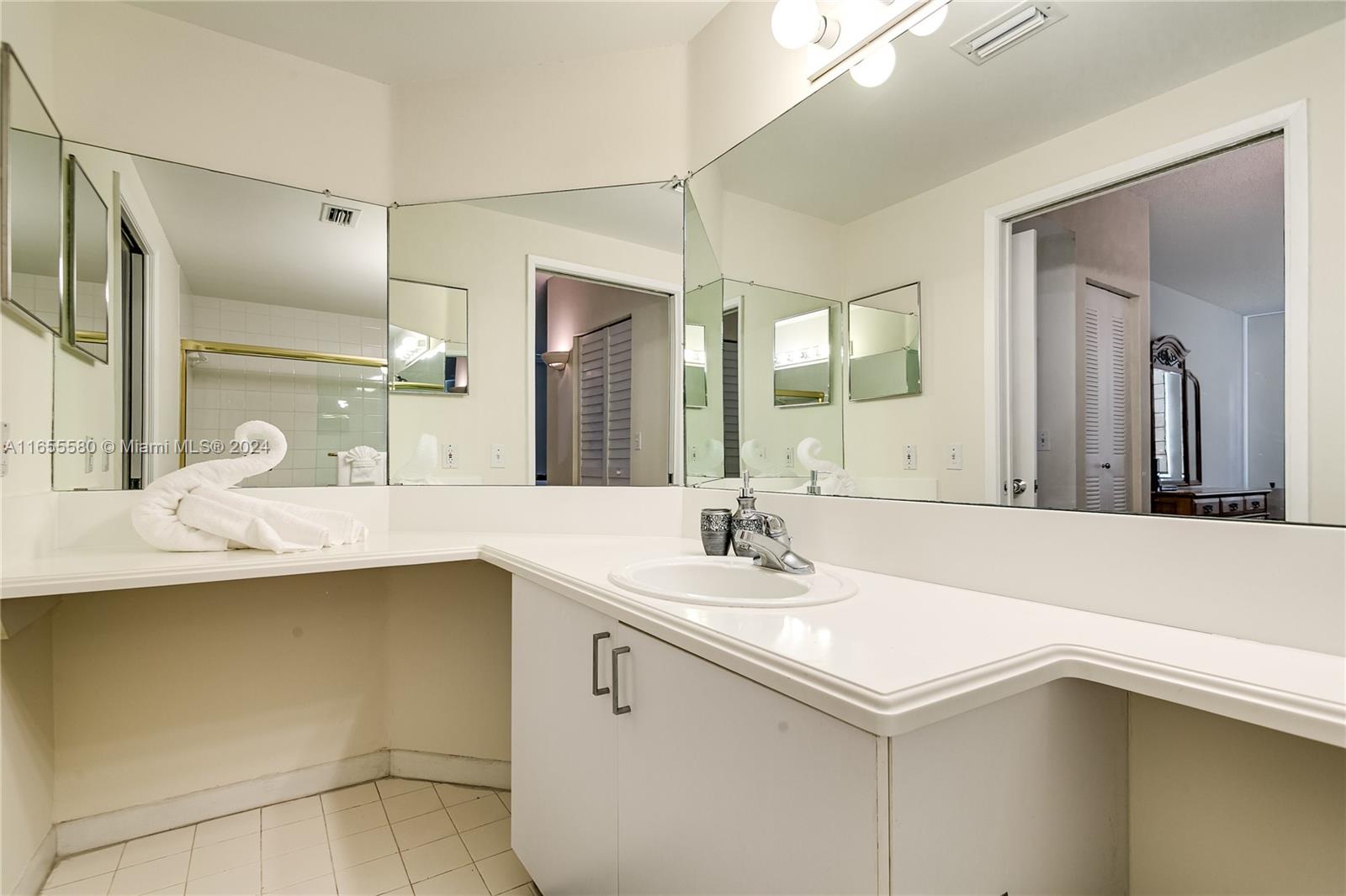 THE YACHT CLUB AT AVENTUR - Residential Lease