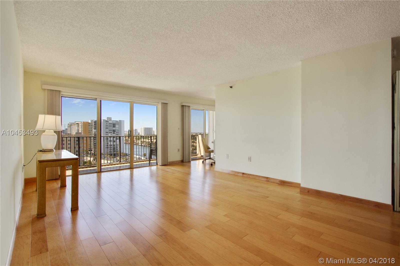 SUMMIT - Residential