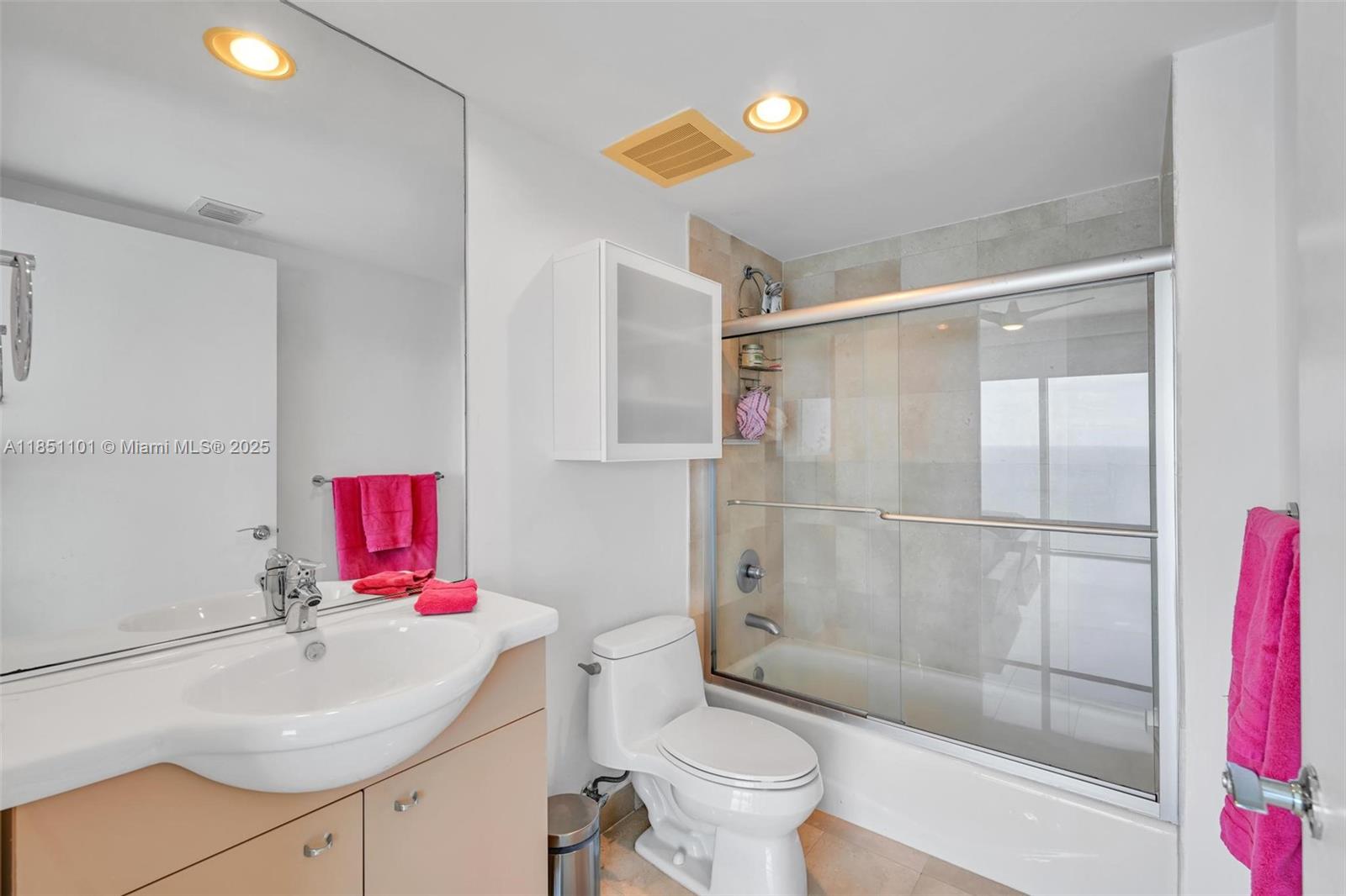 BEACH CLUB TWO CONDO - Residential Lease