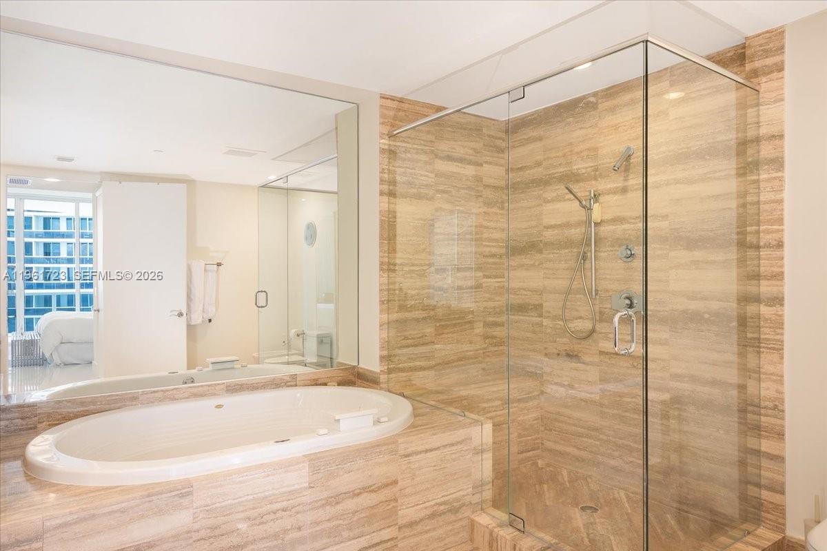 TDR TOWER III CONDO - Residential