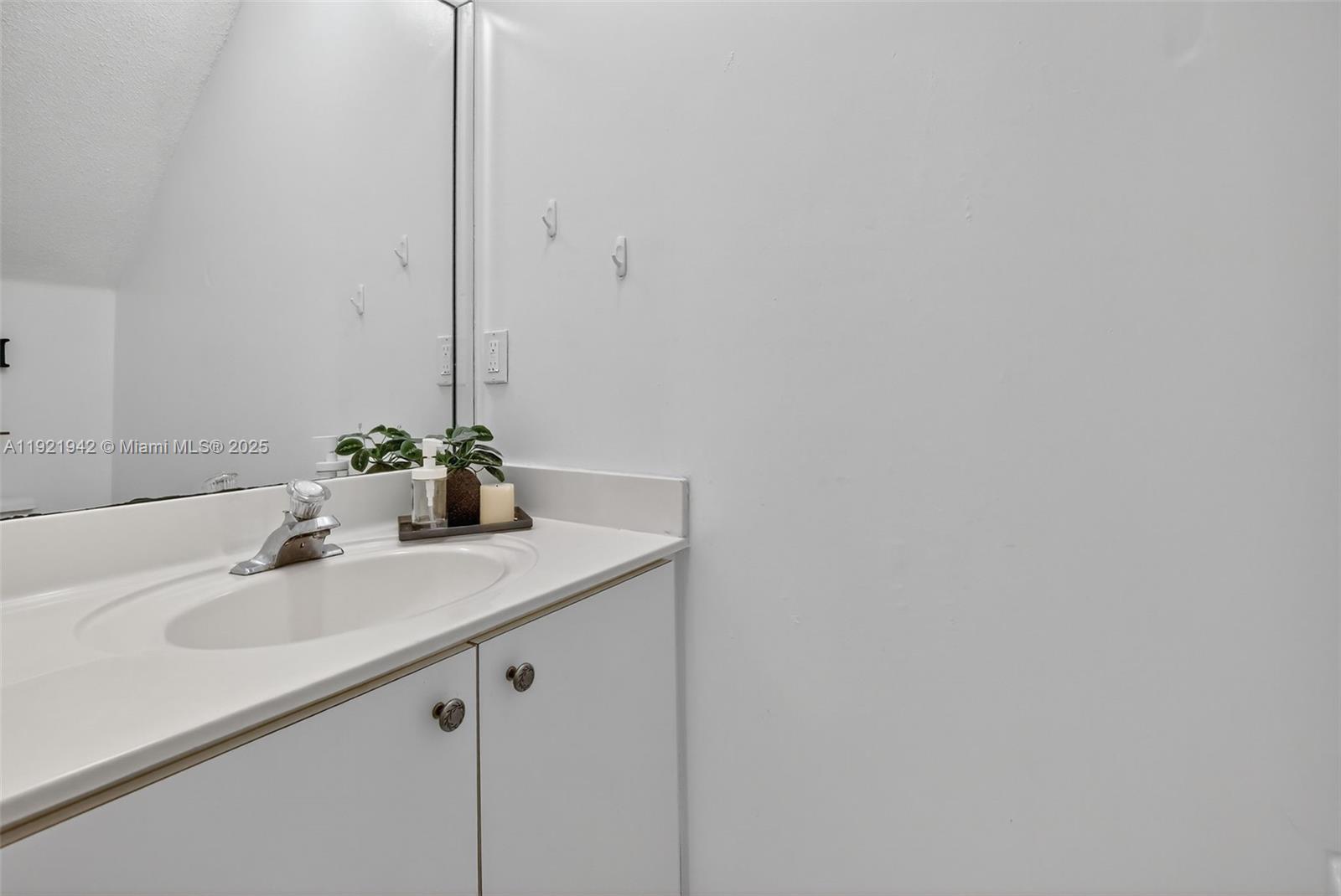 WEST PARK-WEST PARCEL - Residential Lease