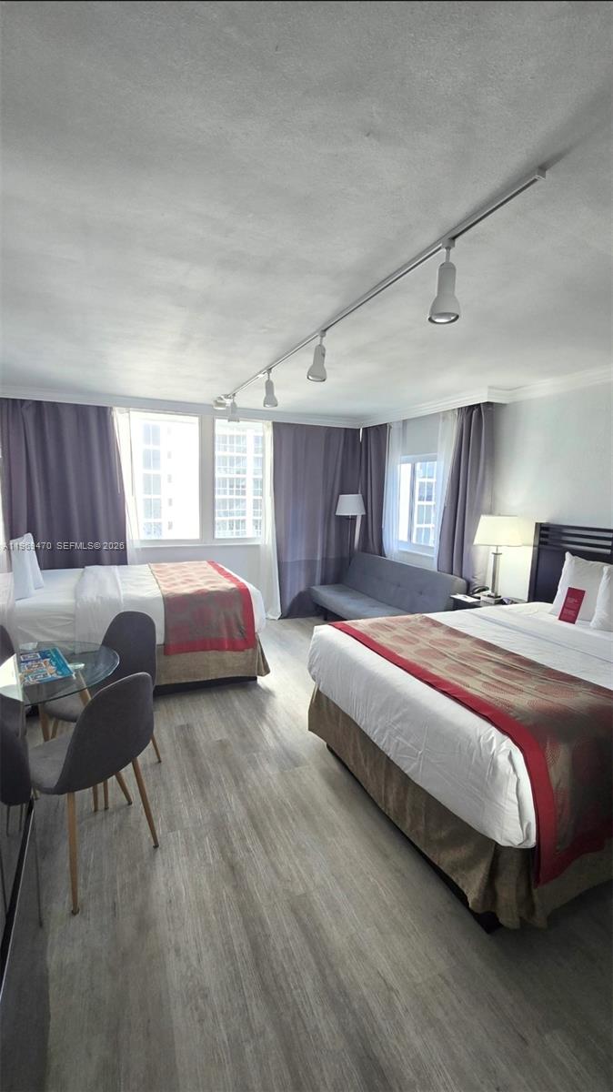 THE AVENTURA BEACH CLUB C - Residential