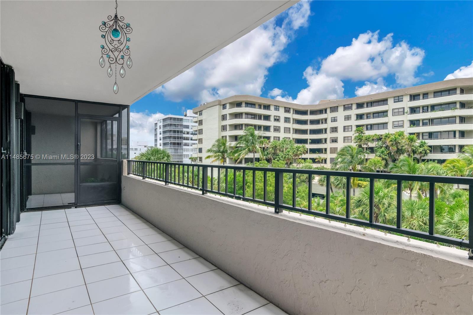 Key Biscayne, Florida 33149, United States, 2 Bedrooms Bedrooms, ,2 BathroomsBathrooms,Residential,Active,68796