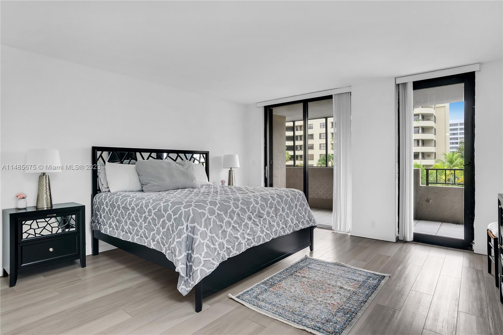 Key Biscayne, Florida 33149, United States, 2 Bedrooms Bedrooms, ,2 BathroomsBathrooms,Residential,Active,68796