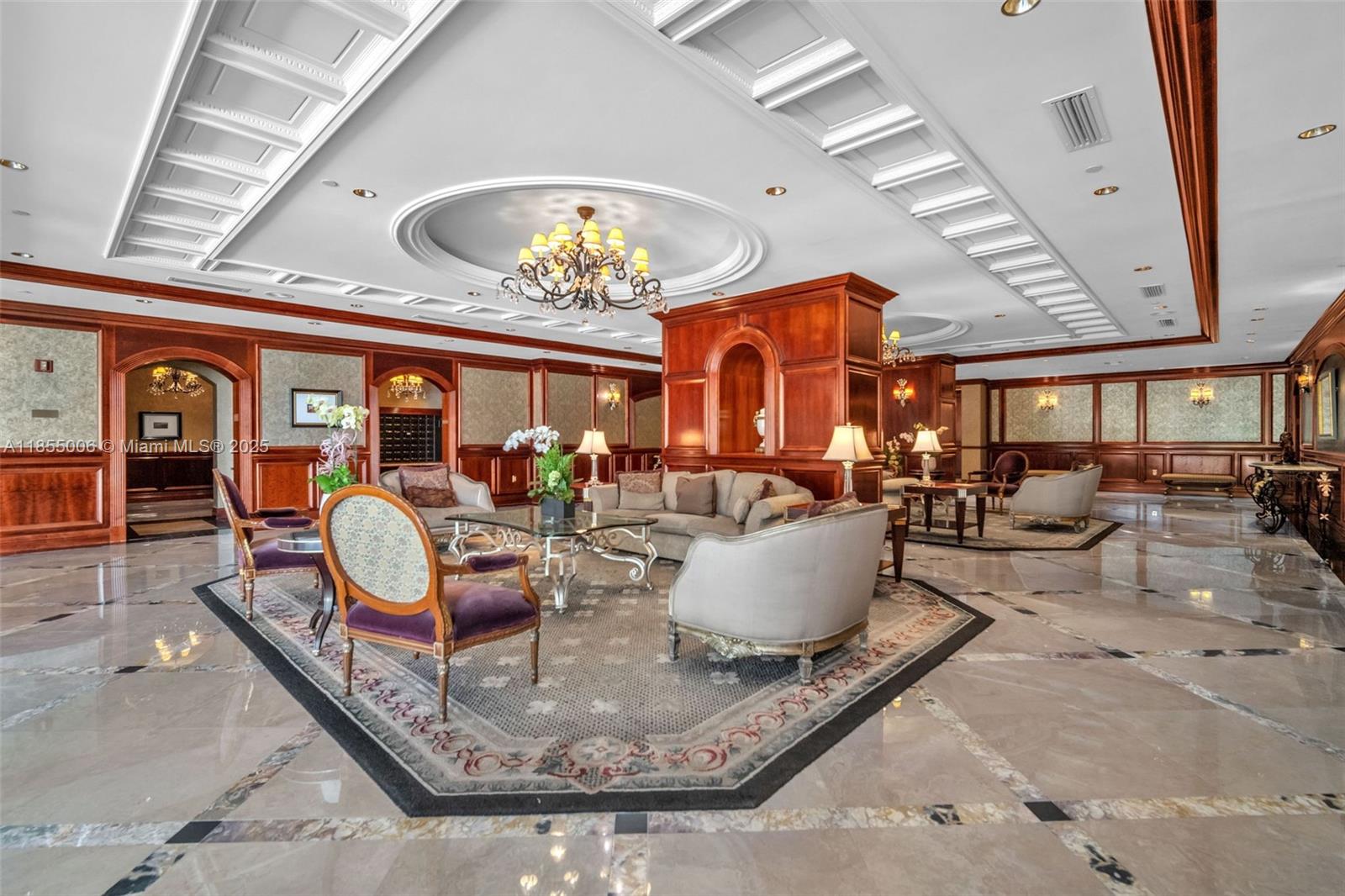 SOLIMAR CONDO - Residential