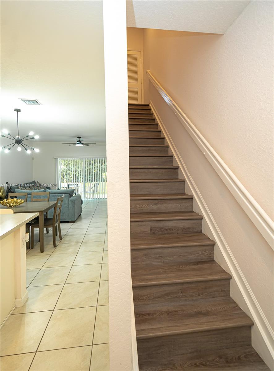 PRINCETON - Residential