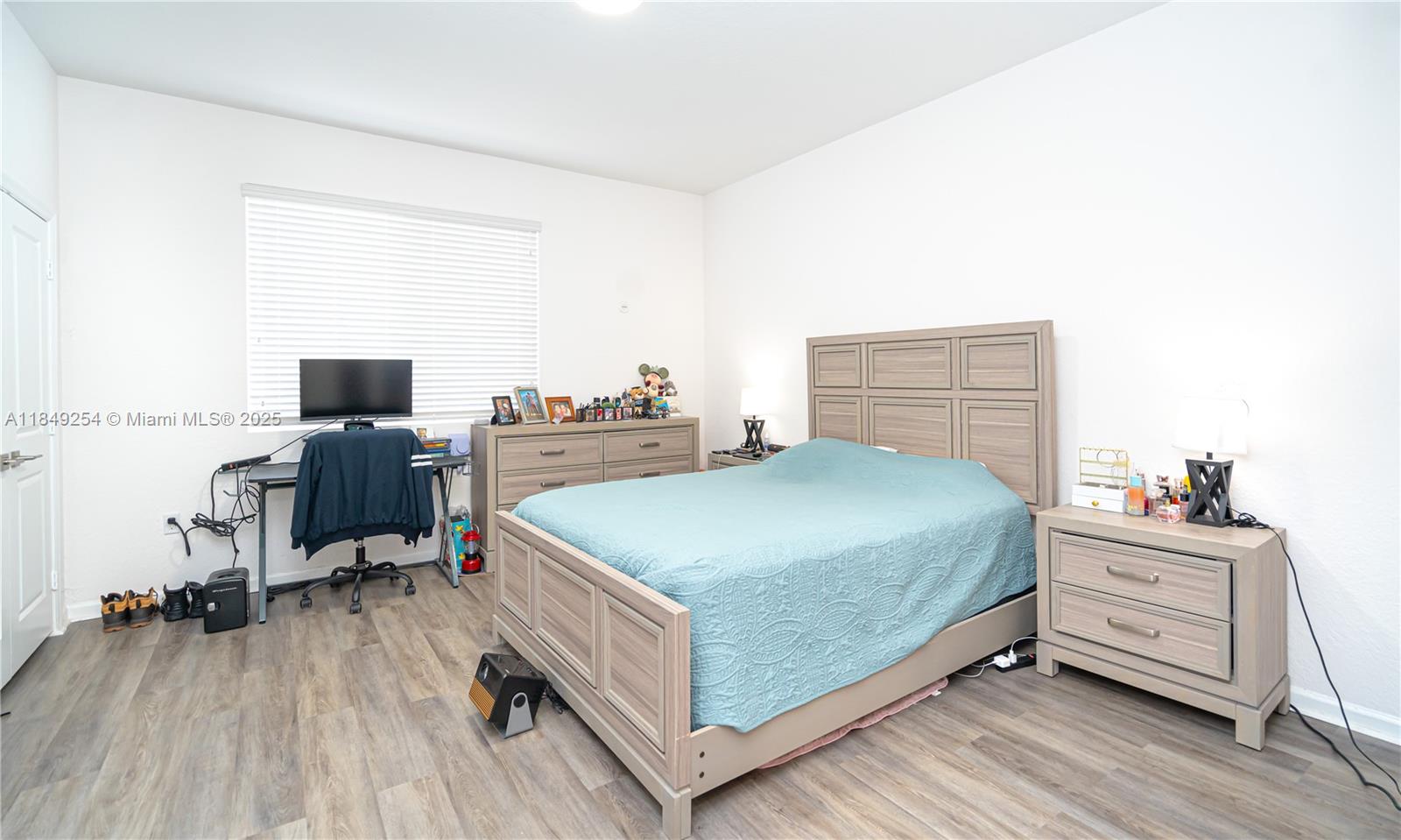 PRINCETON - Residential