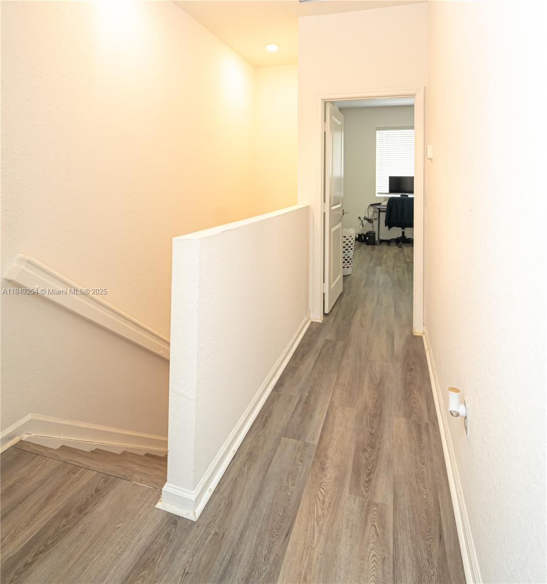 PRINCETON - Residential