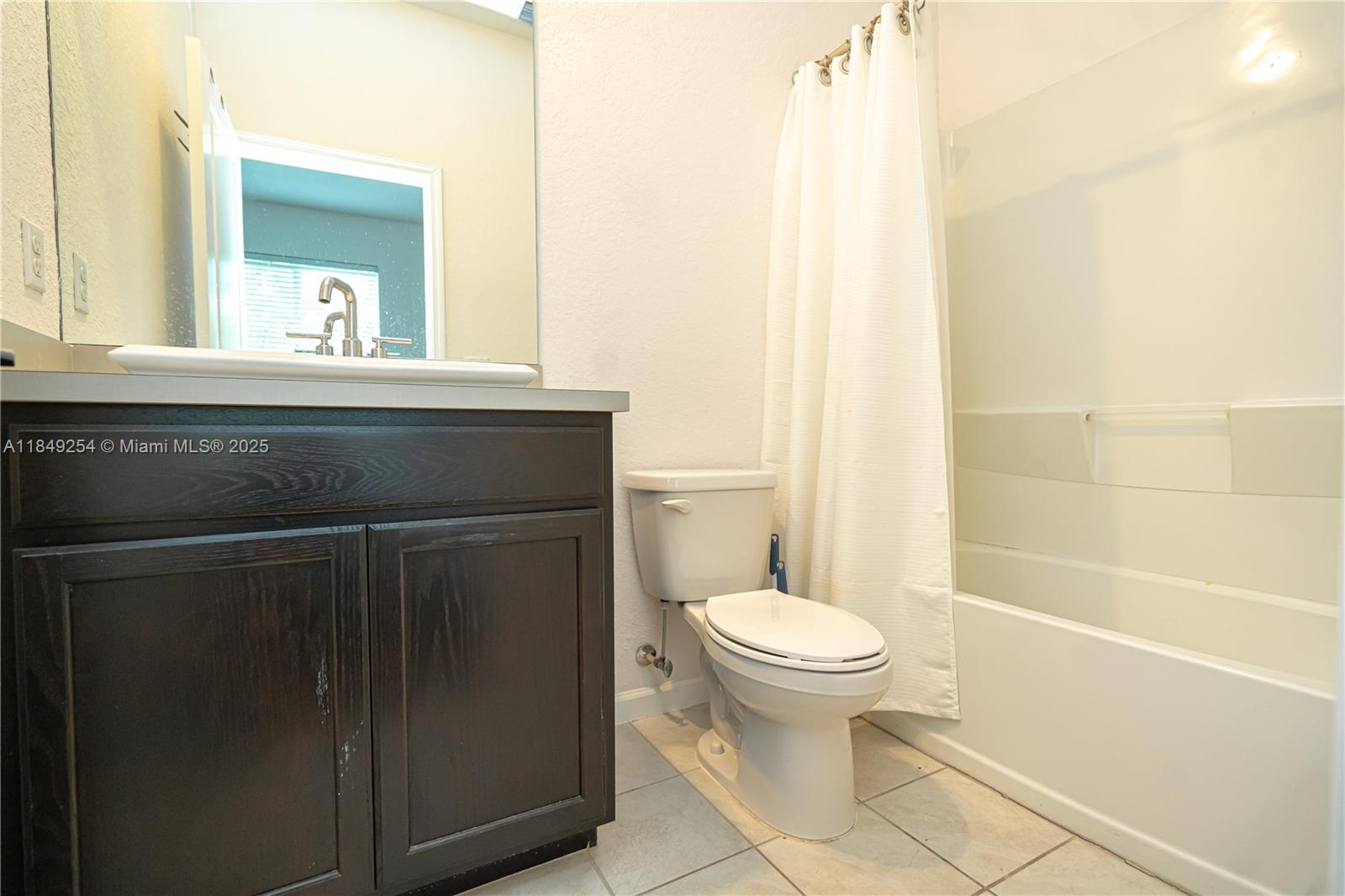 PRINCETON - Residential