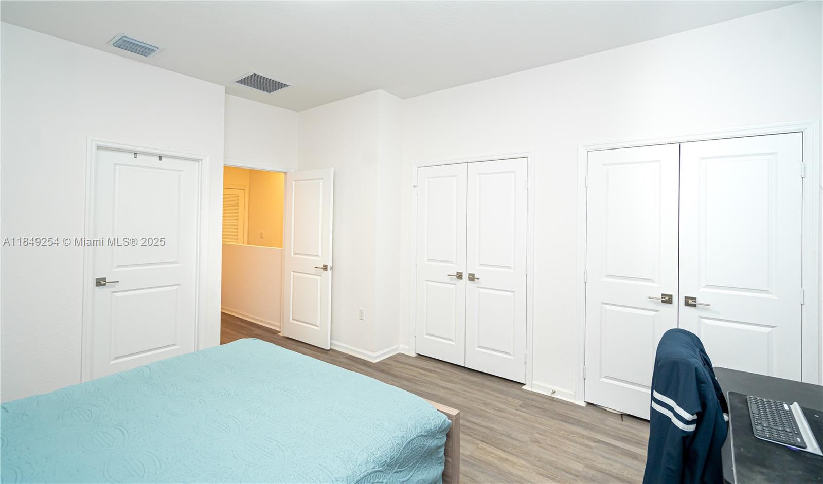 PRINCETON - Residential