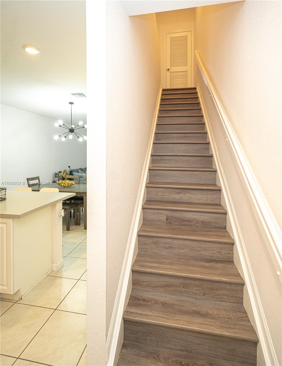 PRINCETON - Residential