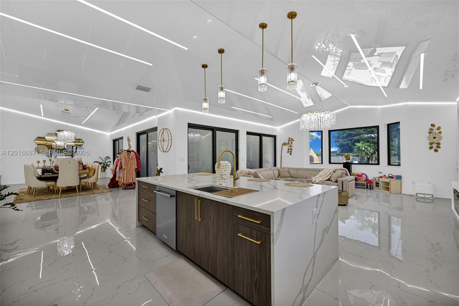 Lindbergh's Landing - Residential