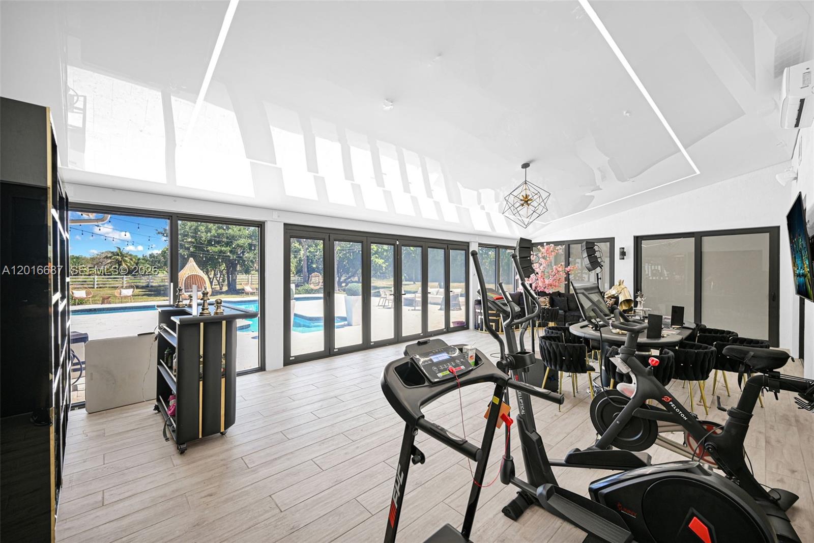 Lindbergh's Landing - Residential