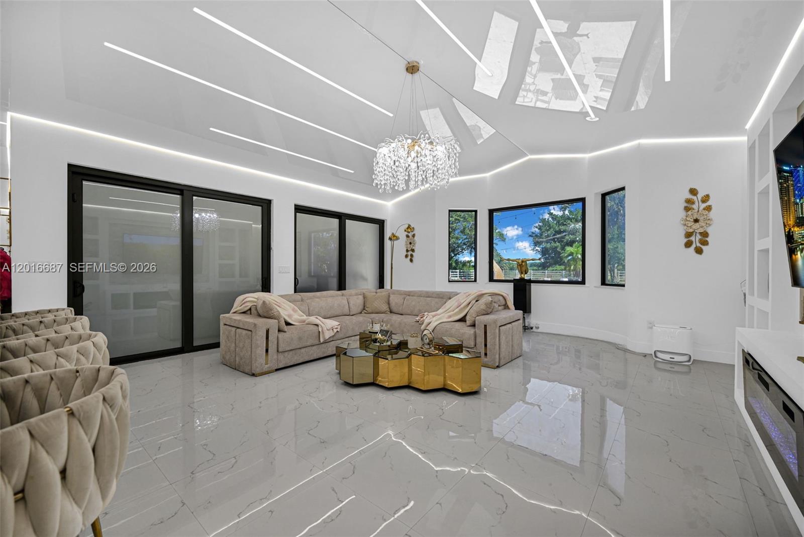 Lindbergh's Landing - Residential