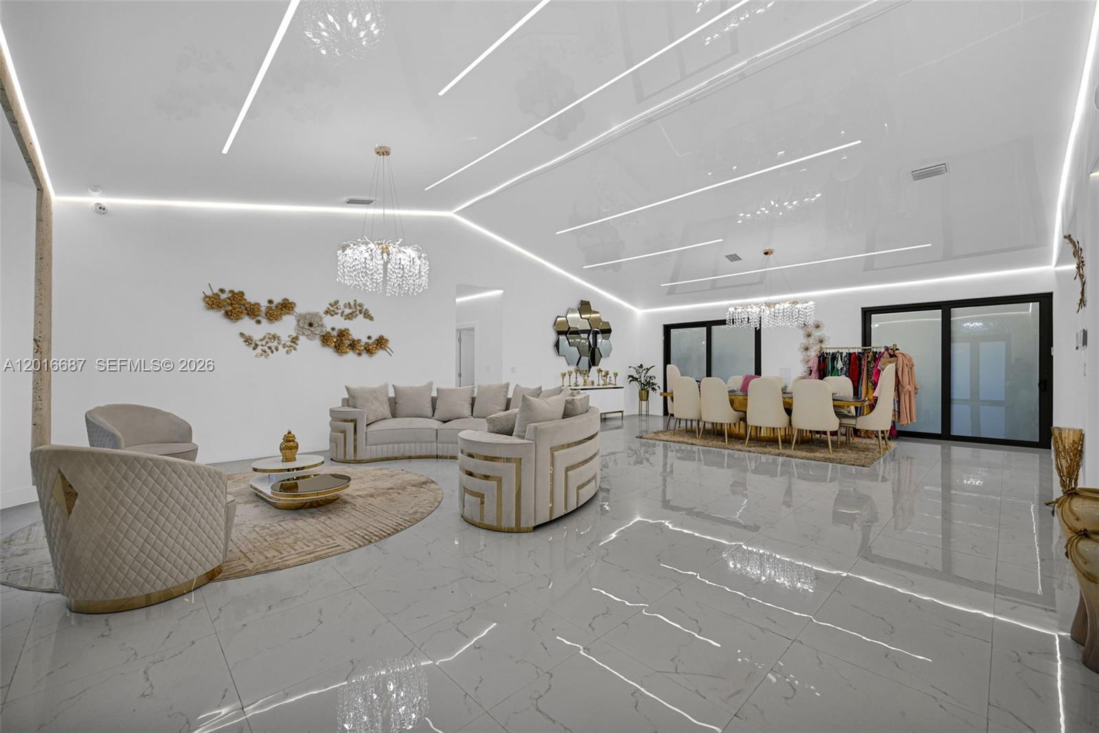Lindbergh's Landing - Residential