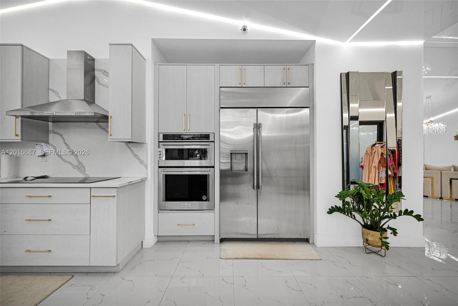 Lindbergh's Landing - Residential