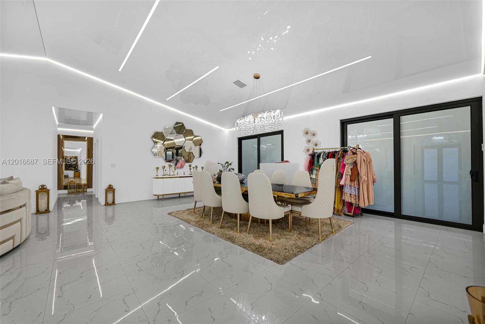 Lindbergh's Landing - Residential