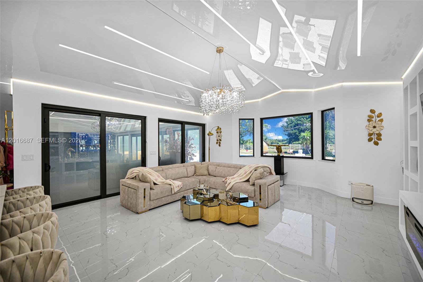 Lindbergh's Landing - Residential