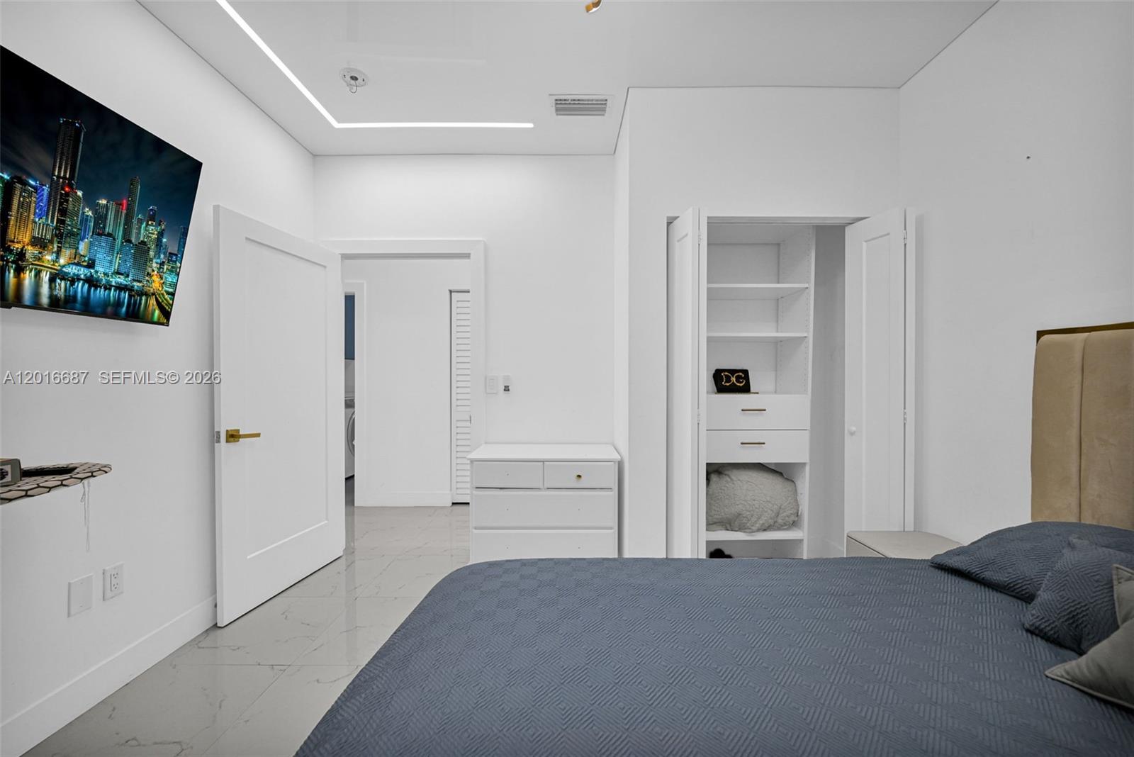 Lindbergh's Landing - Residential