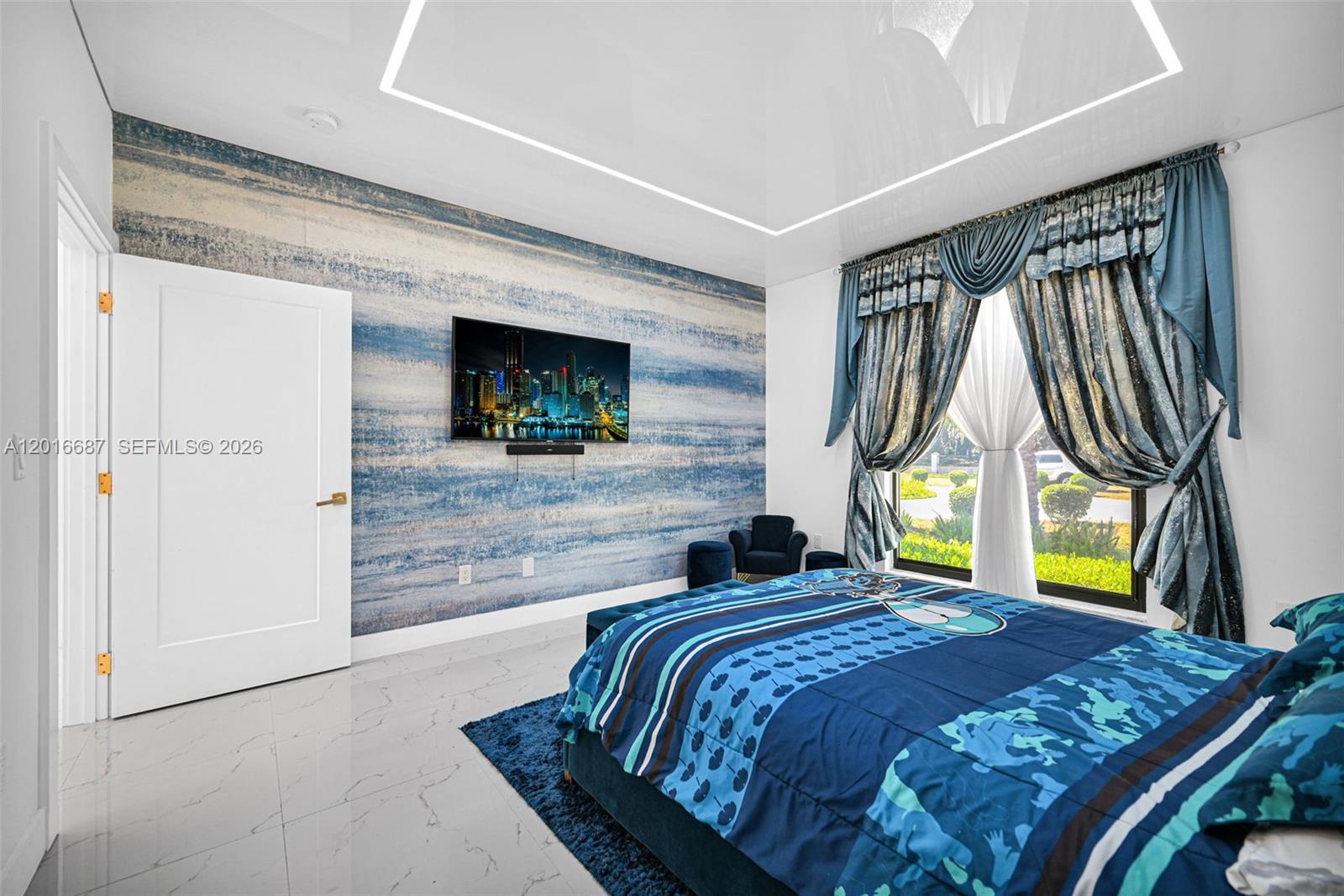 Lindbergh's Landing - Residential