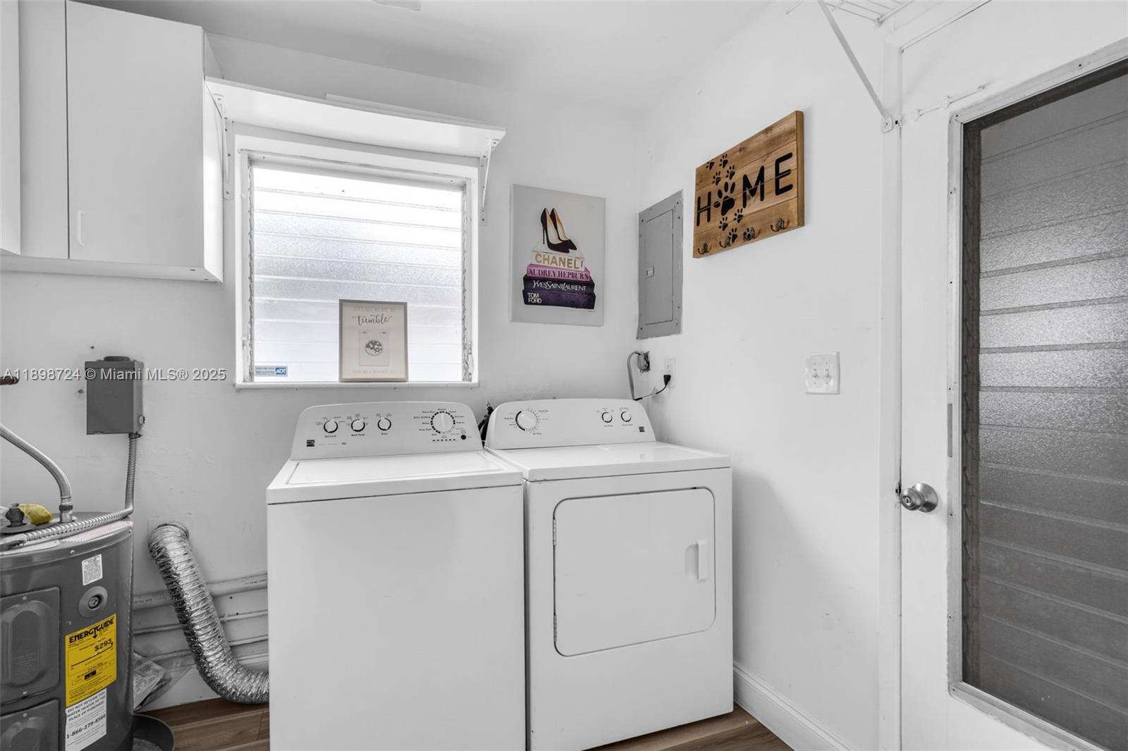 RIVERLAND VILLAGE SEC ONE - Residential Lease