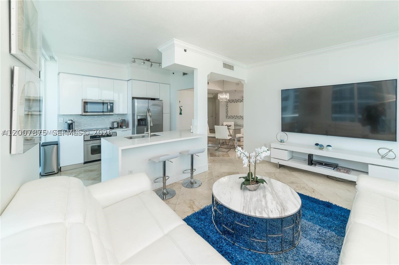 6515 Collins Ave 1609