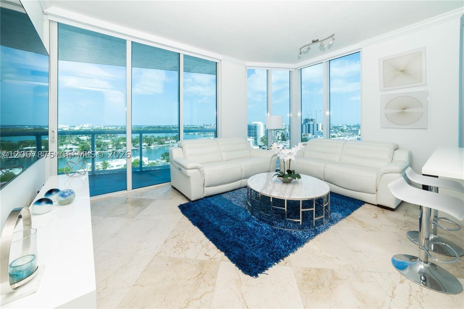 6515 Collins Ave 1609