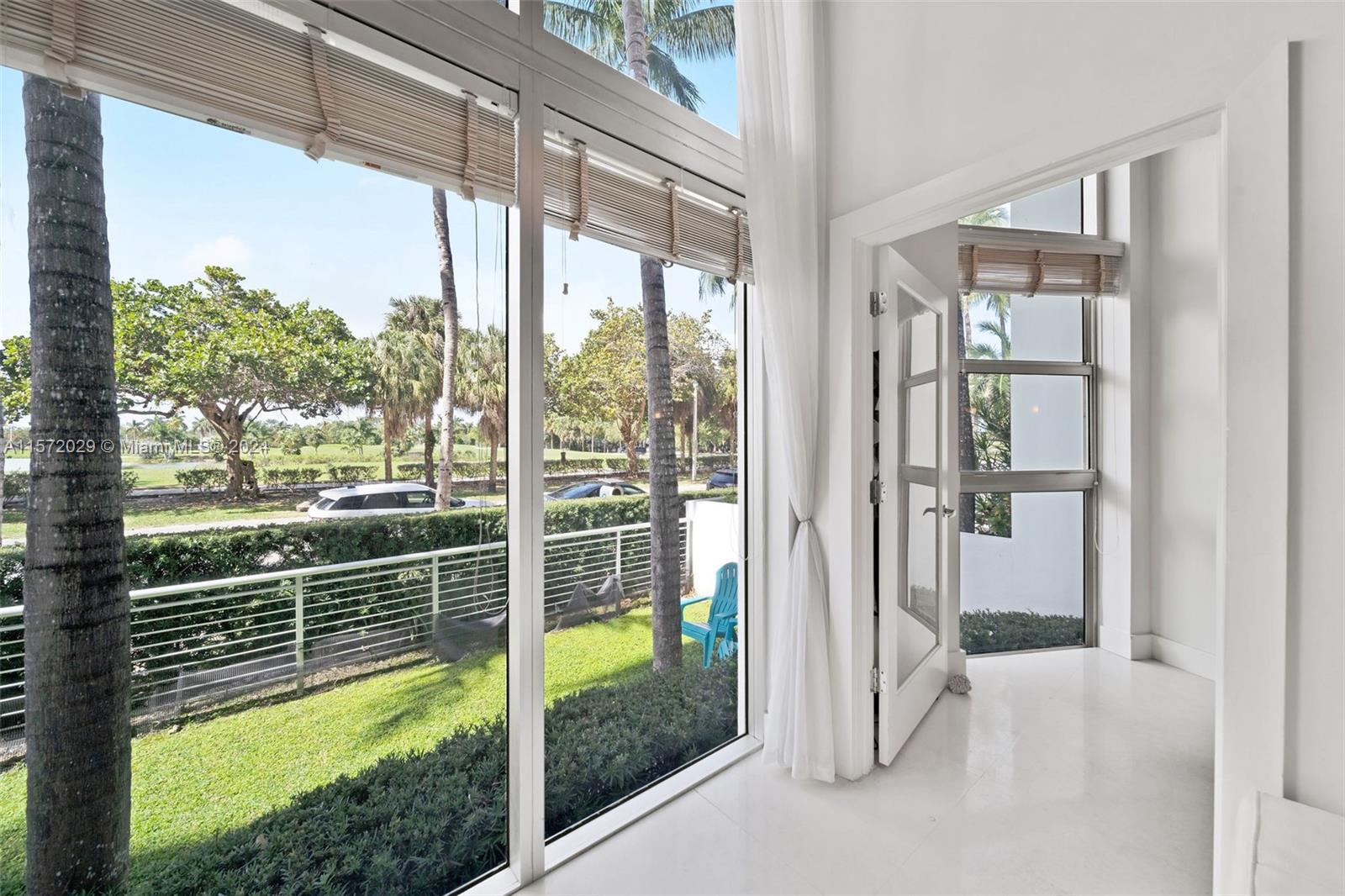 THE MERIDIAN CONDO - Residential