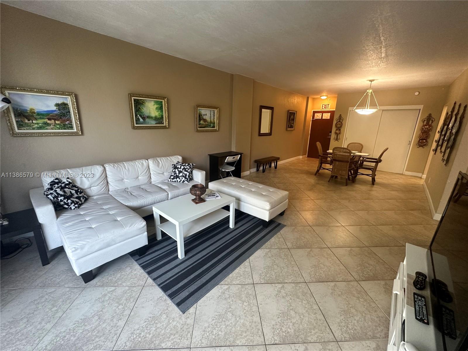 TIDES ON HOLLYWOOD BEACH - Residential Lease