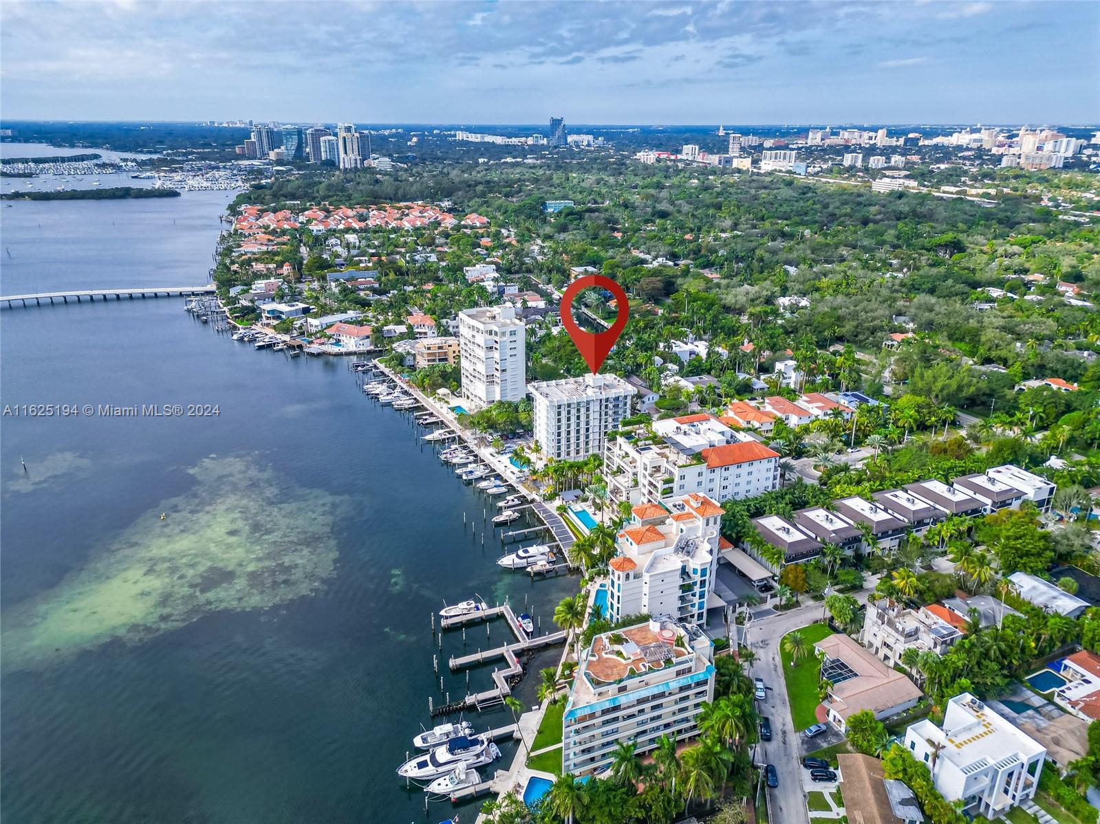 RESIDENCES AT VIZCAYA CON - Residential