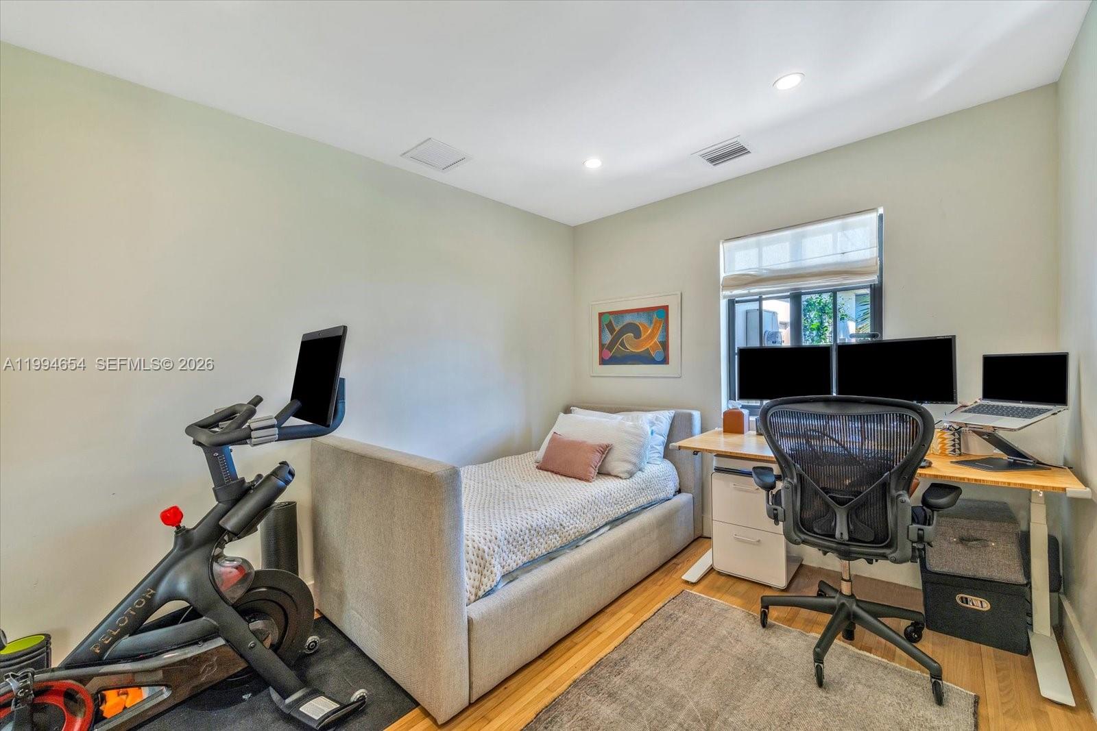 MERION PARK - Residential