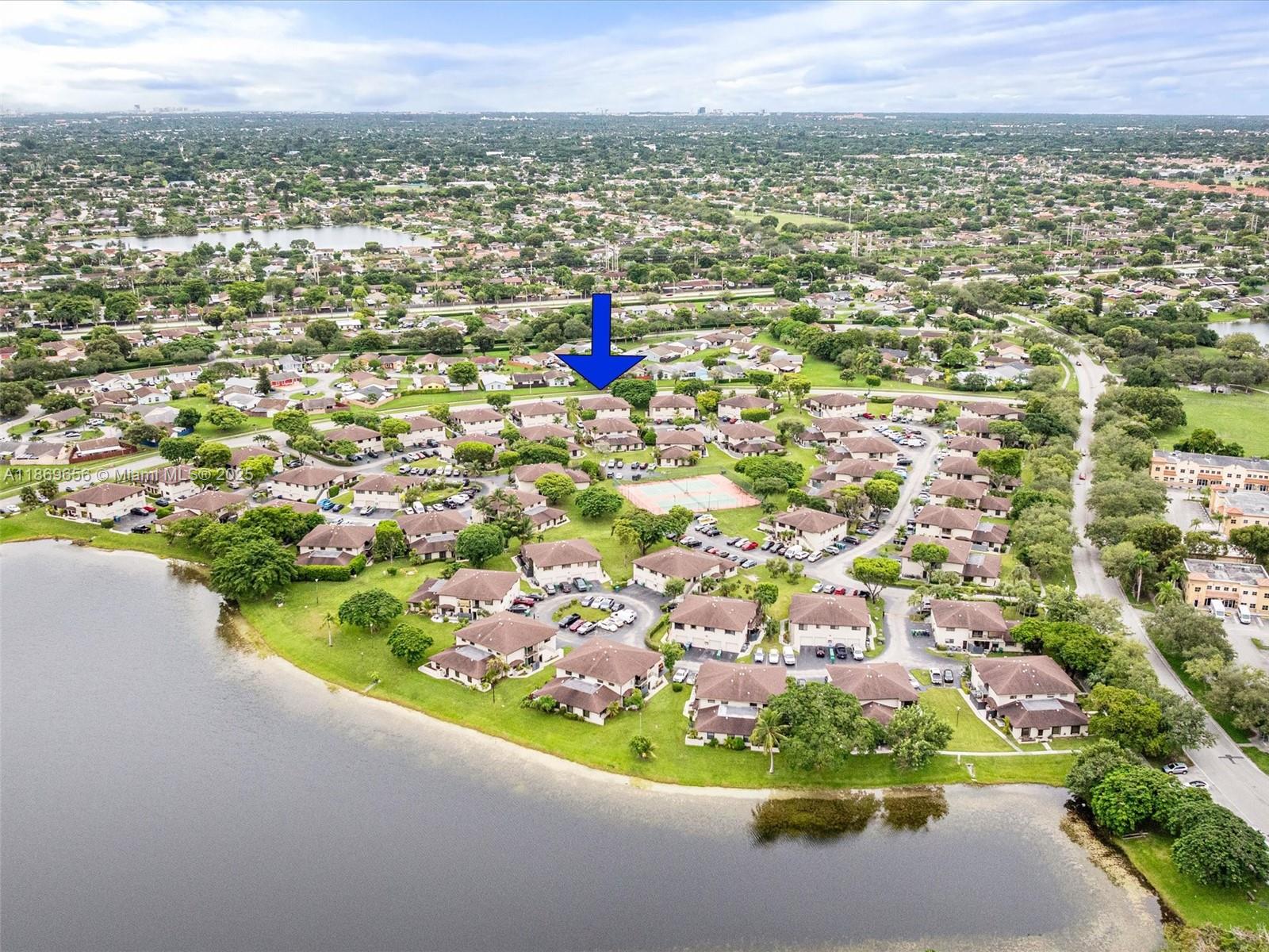 BENT TREE PARCEL 6 CONDO - Residential