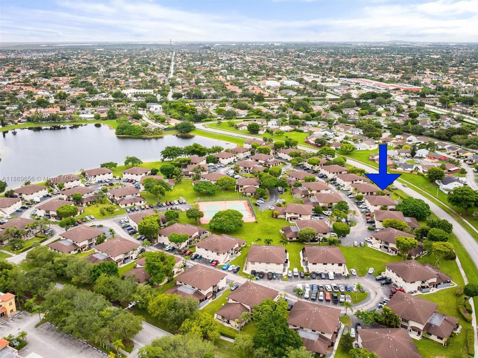 BENT TREE PARCEL 6 CONDO - Residential